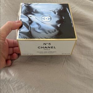 Discontinued CHANEL N°5 After Bath Powder Box in Black, White & Gold.